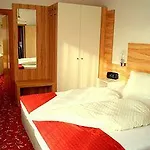 Hotel Sonnenhügel Sattendorf