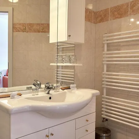 Hotel Sonnenhügel 4*