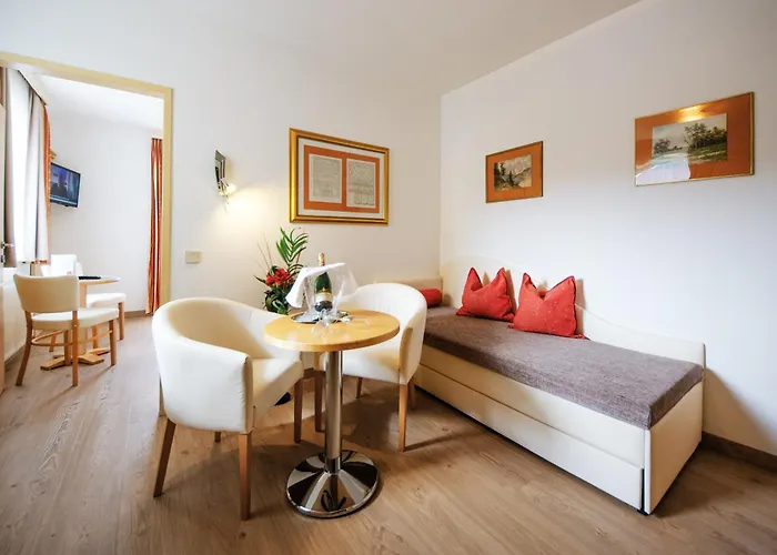 Sonnenhuegel Hotel 4*