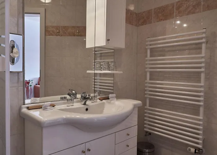 Sonnenhuegel Hotel Sattendorf